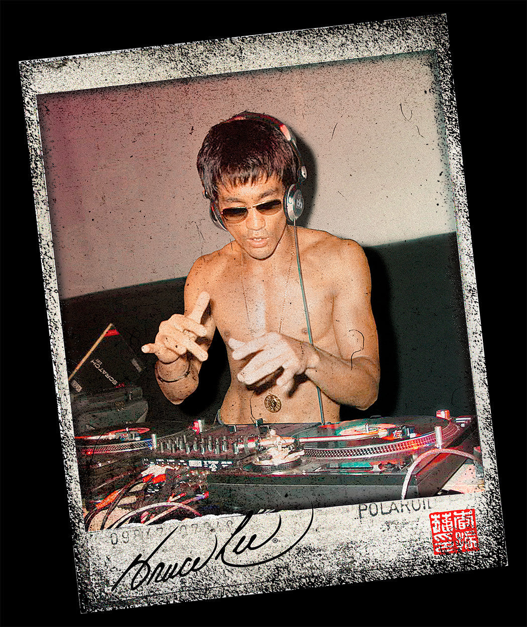 Bruce Lee Photo DJ Music Decks Nightclub Party Martial Arts Kung Fu Cotton T-Shirt